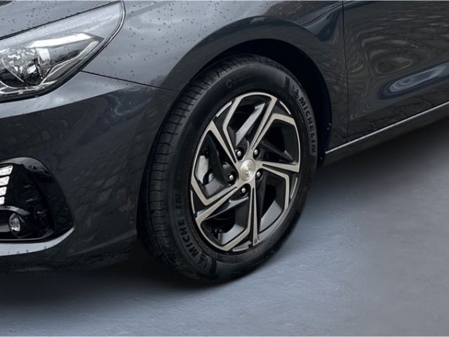 Fahrzeugabbildung Hyundai i30 1.0 T-GDI +CARPLAY+RFK+KLIMA+SHZ+PDC+TEMPOMA