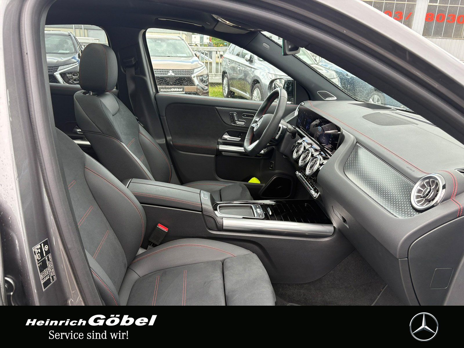 Fahrzeugabbildung Mercedes-Benz EQA 350 4M AMG*PANO*360°*BURMESTER*HEAD-UP*TOTWI