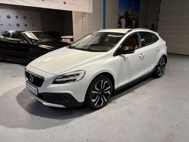 Volvo V40 Cross Country Pro Leder Navi AHK ab 149€ M.