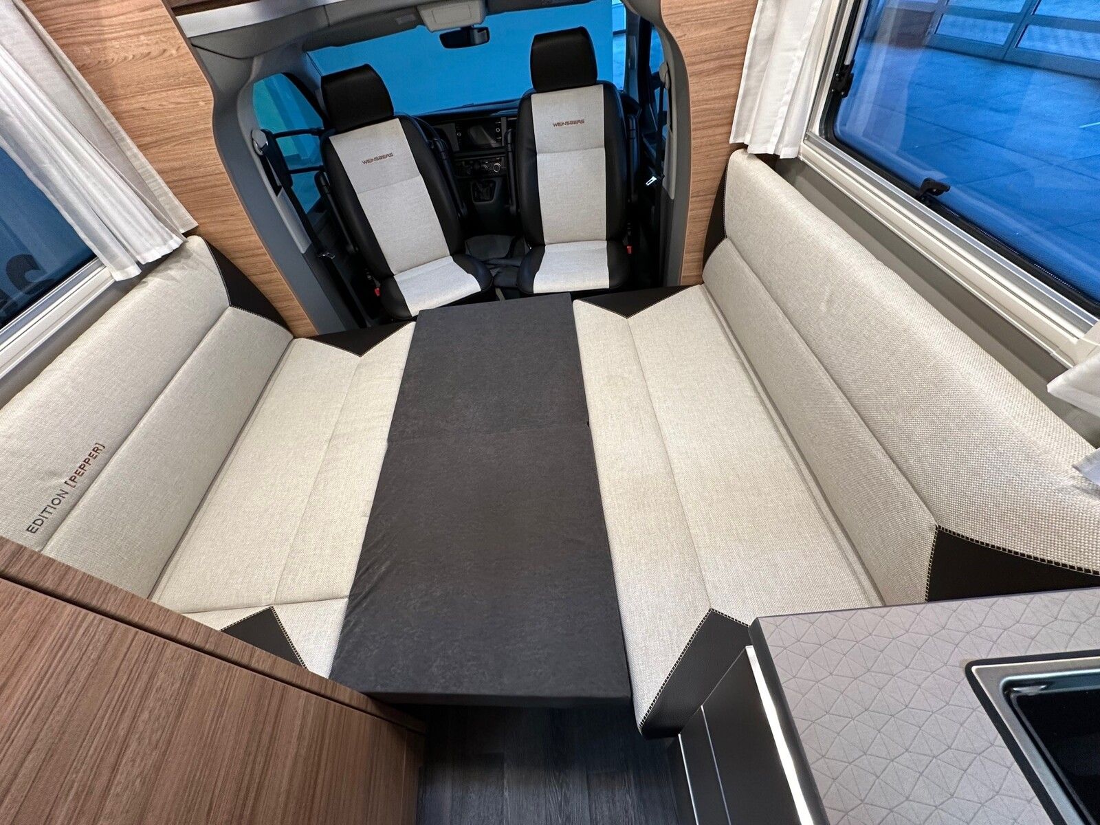 Fahrzeugabbildung Weinsberg X-Cursion Van EDITION PEPPER 500 LT R2-4