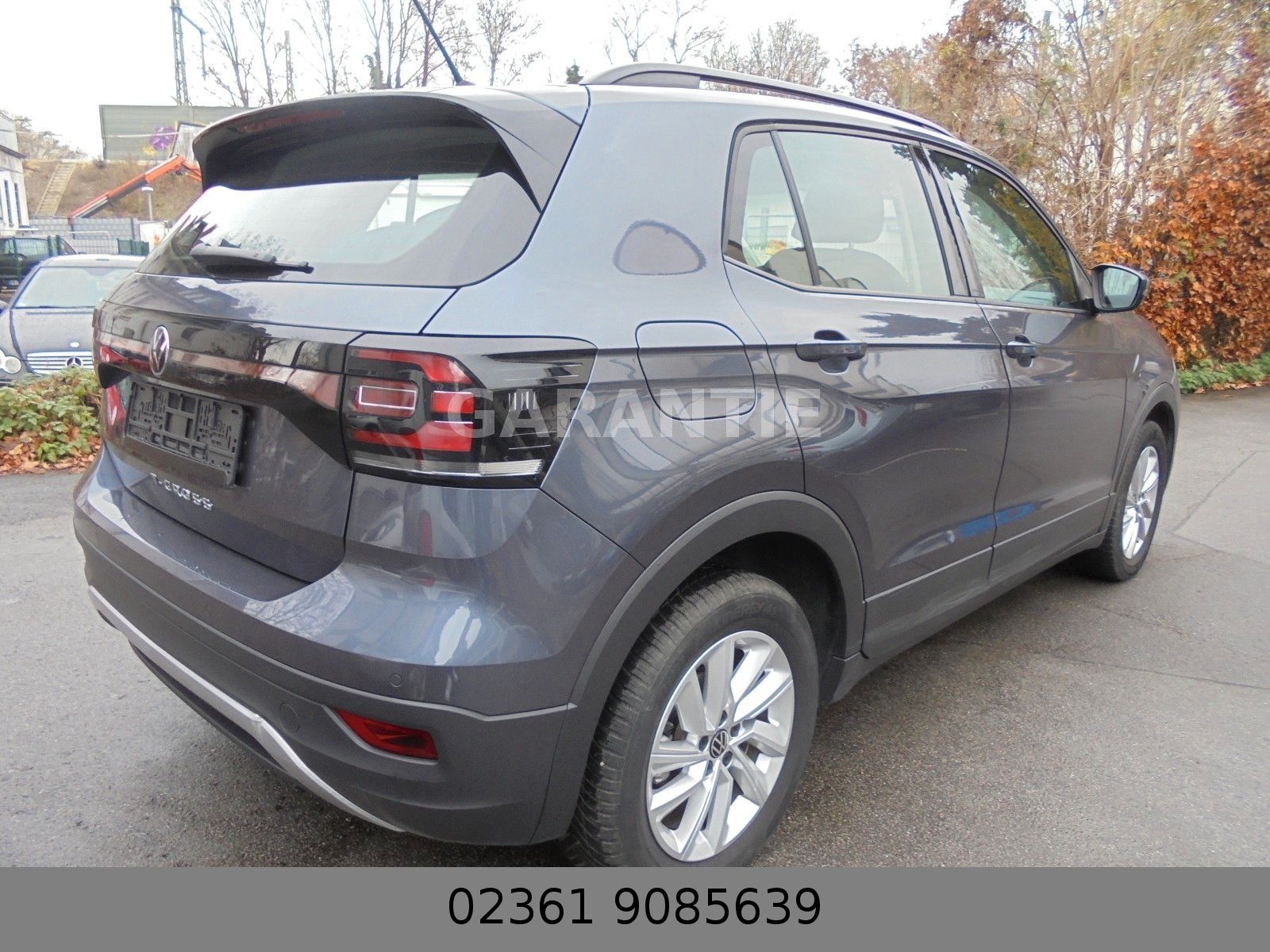 Fahrzeugabbildung Volkswagen T-Cross Life Automatik/Navi/