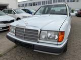 Mercedes-Benz 200D*1. Hand*5Gang*SSD*H-Zul*Rostfrei*S-Heft* - Mercedes-Benz 200 in Hannover