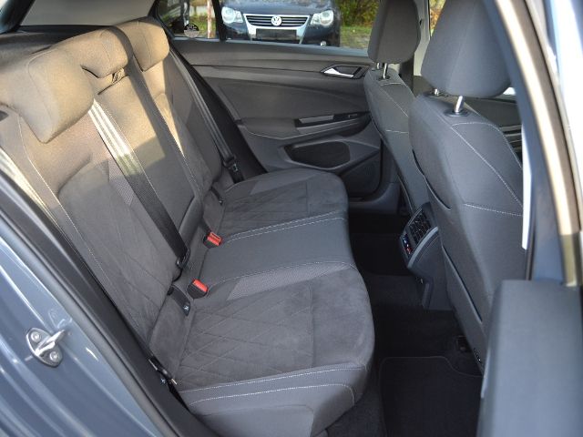 Golf VIII 2.0 TDI 150 PS DSG STAND-HZ/MATRIX/ACC