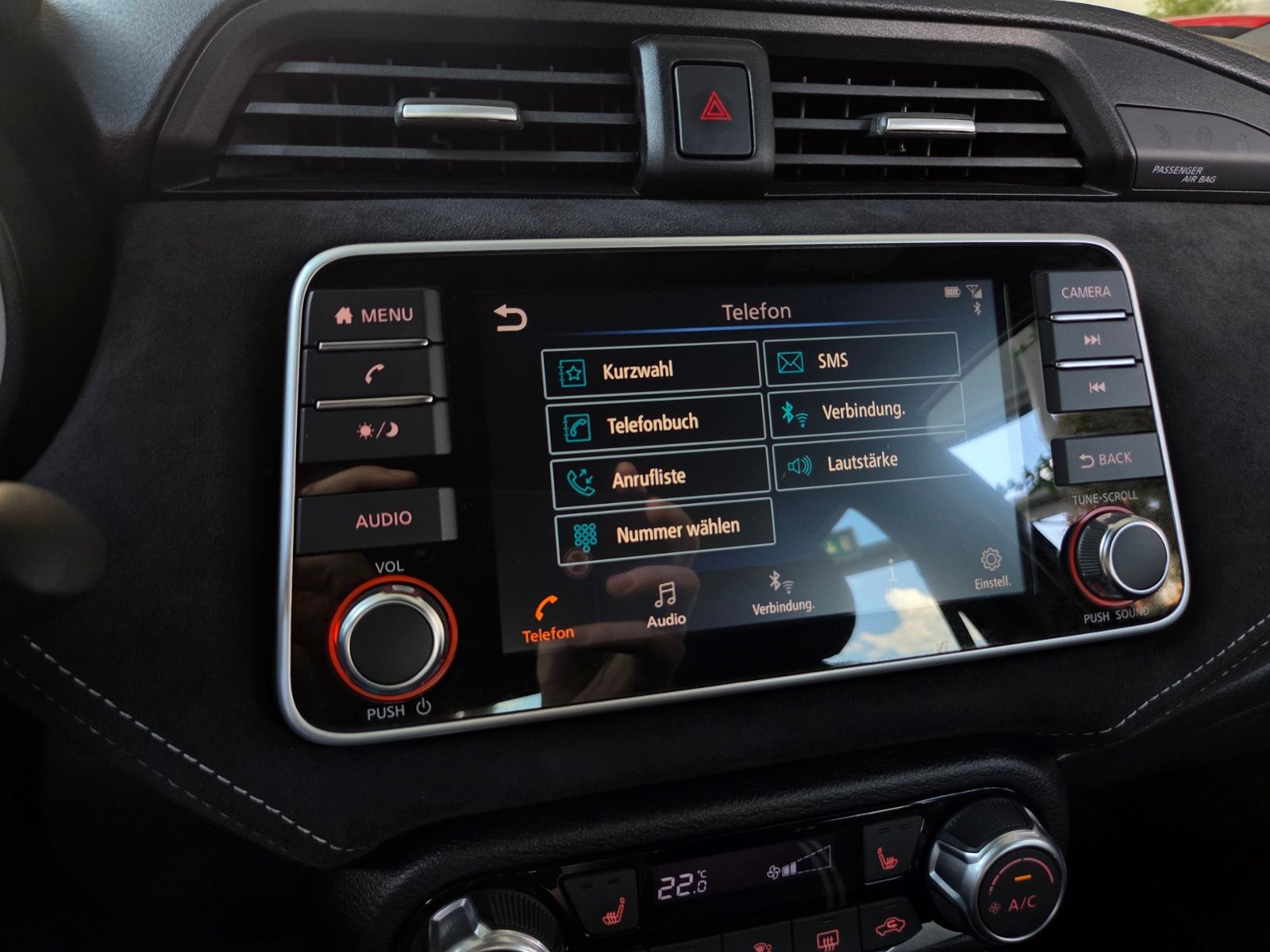 Fahrzeugabbildung Nissan Micra N-Sport Aut. BOSE KLIMA RFK SHZ ALU