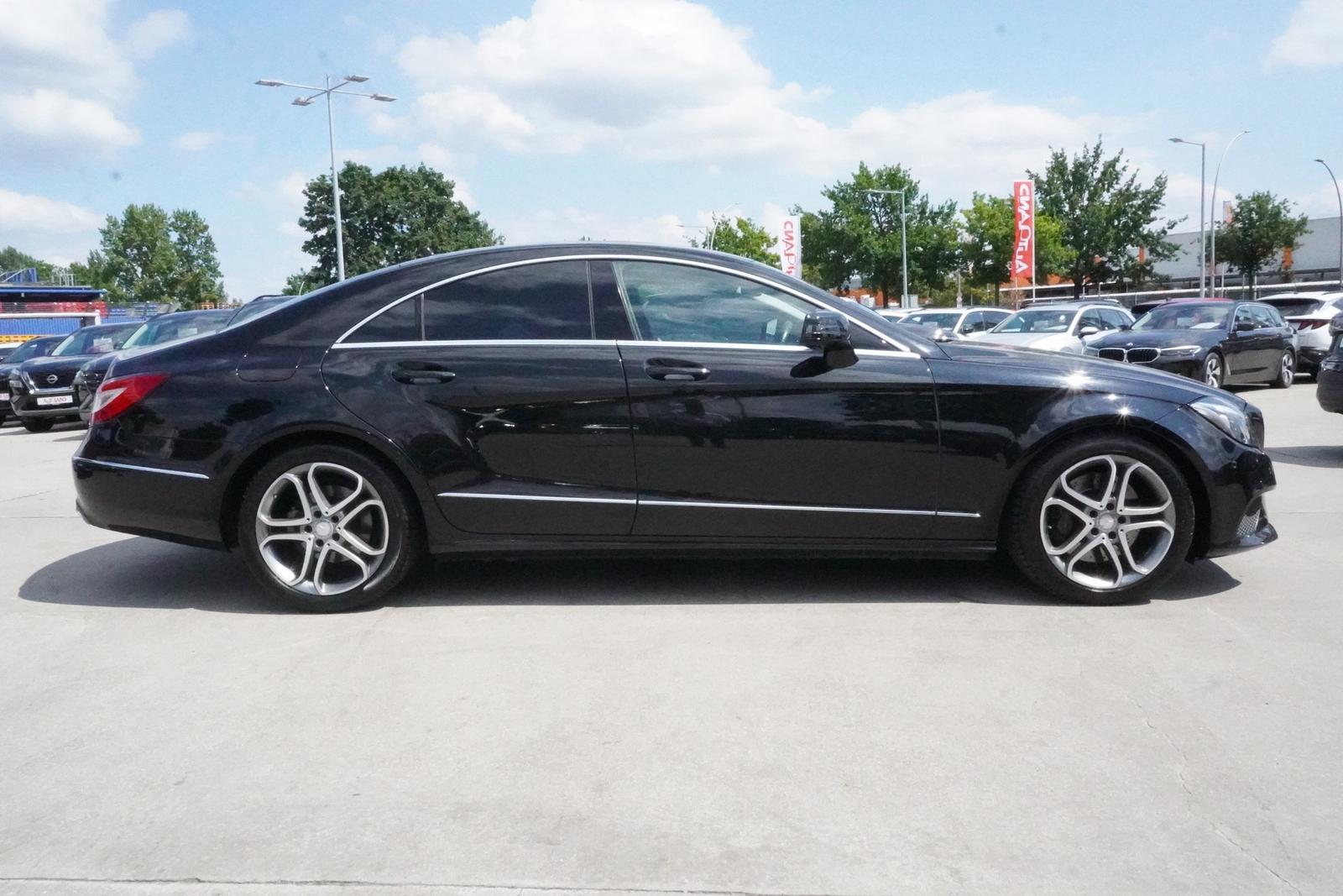 Mercedes-Benz CLS 400 Multibeam 360° Totwinkel Schiebedach