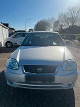 Hyundai Accent 1.3 - Hyundai Accent aus 2004