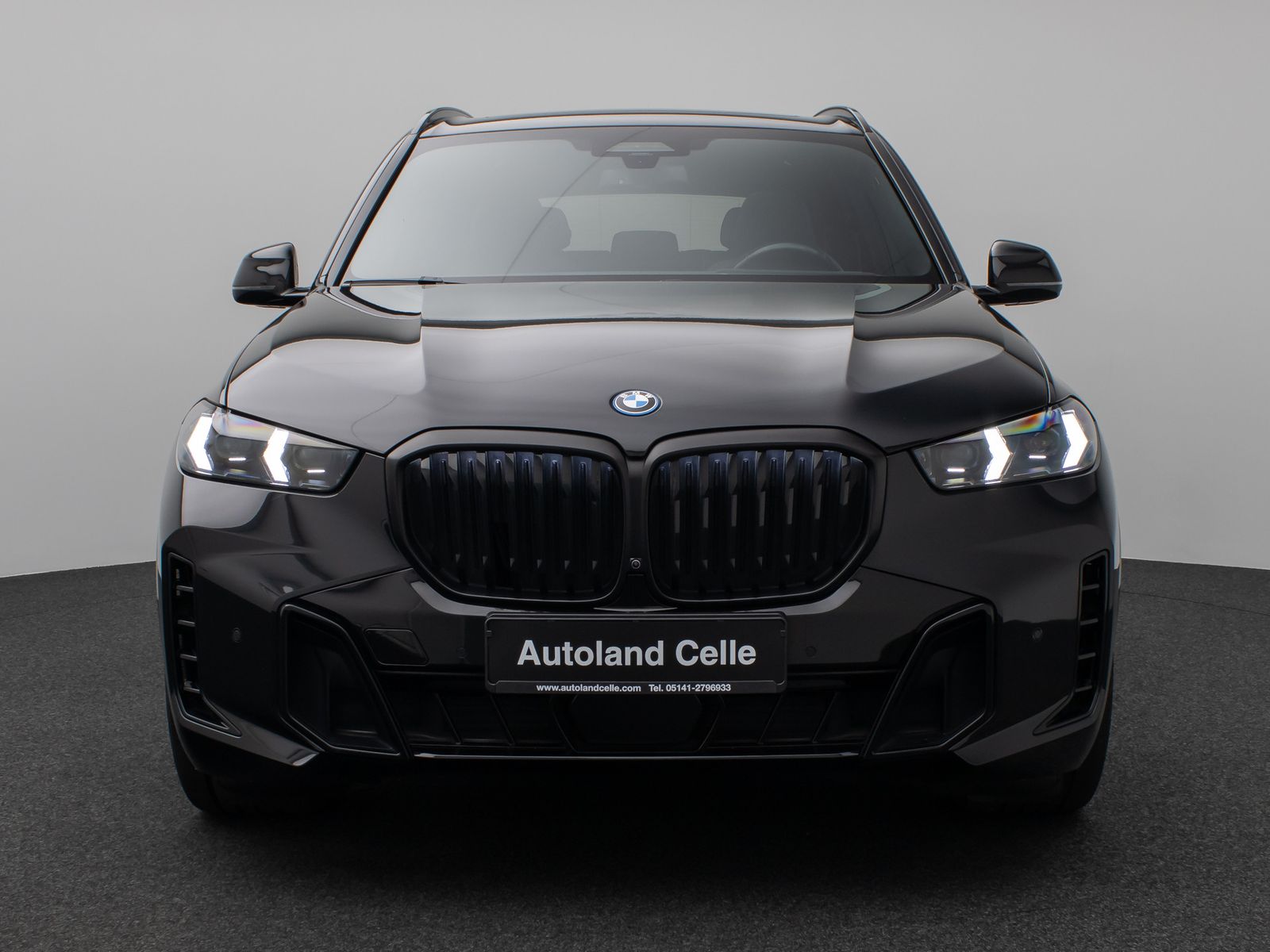 Fahrzeugabbildung BMW X5 xD50e M Sport Pro Pano 360°HUD DAB H/K SoftCl