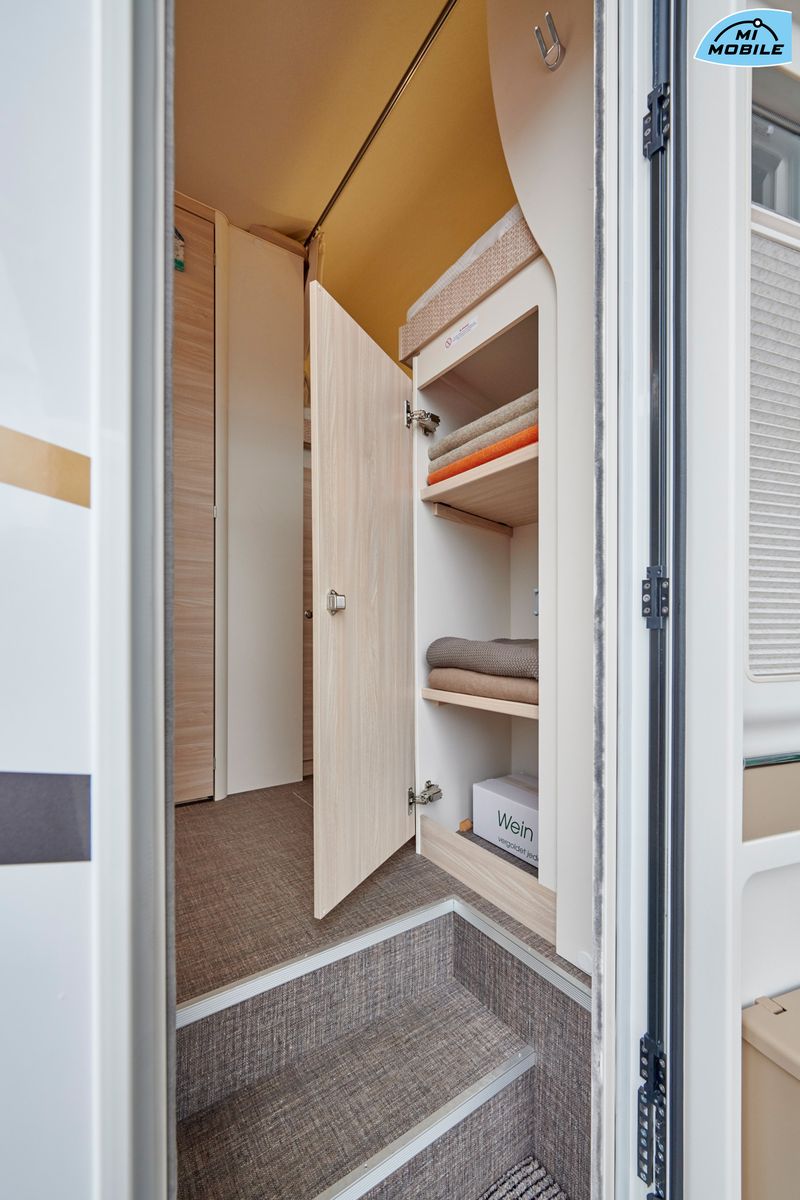 Fahrzeugabbildung Eura Mobil Activa ONE 650 HS *SCHAUSONNTAG 11-16 Uhr*