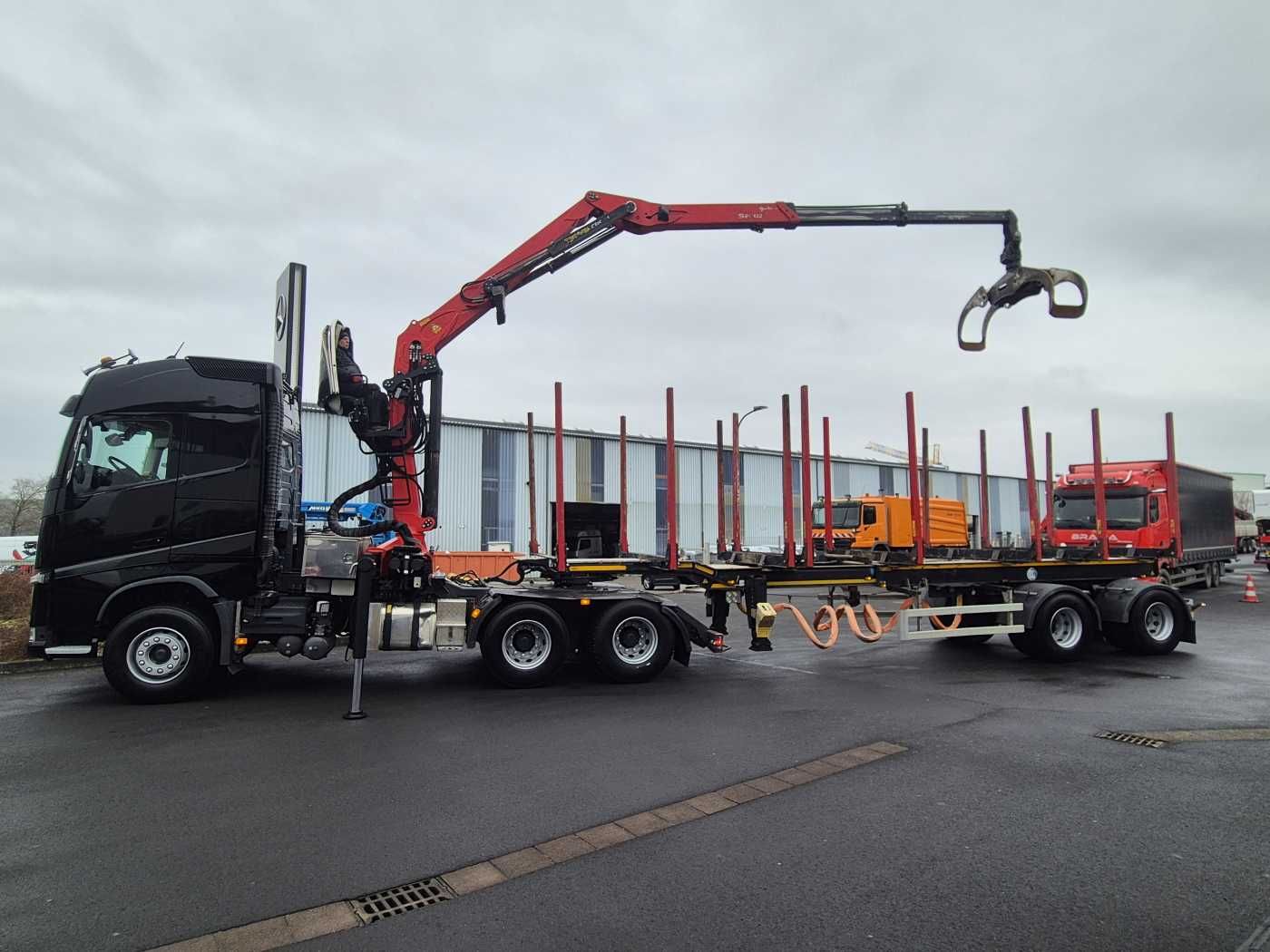 Fahrzeugabbildung Volvo FH 540 6x4 Palfinger S260Z96 Doll Teleskop-Langh