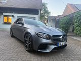 Mercedes-Benz E63S AMG 4 MATIC+ [SERVICE+TÜV+REIFEN NEU] - Mercedes-Benz E 63 AMG aus 2019