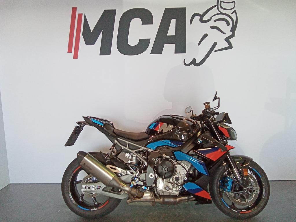 BMW M1000R 