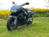 Yamaha YZF 1000R - YAMAHA R 1000