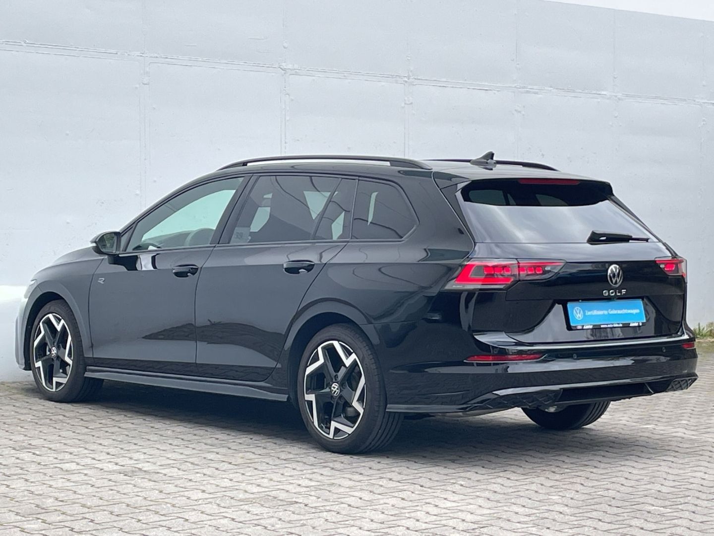 Golf Variant VIII 2.0TDI DSG R-Line AHK/IQ.Light