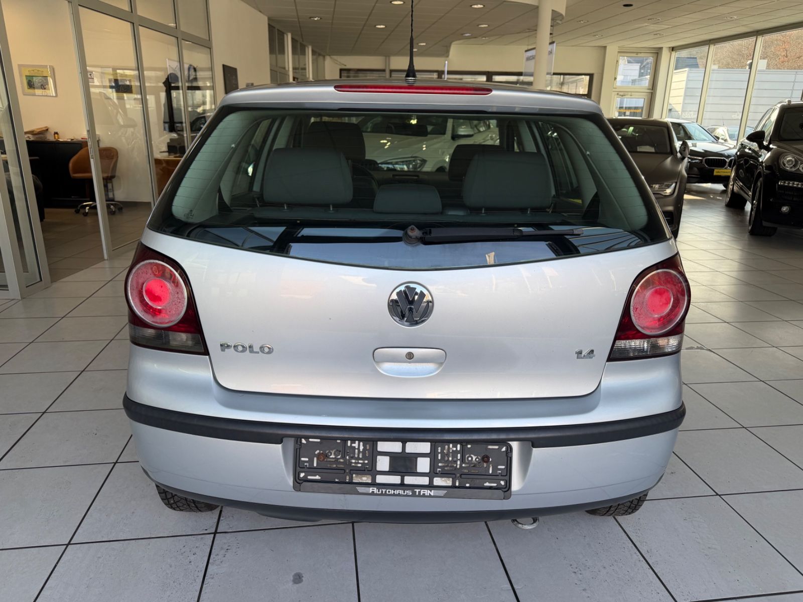 Fahrzeugabbildung Volkswagen Polo IV Trendline