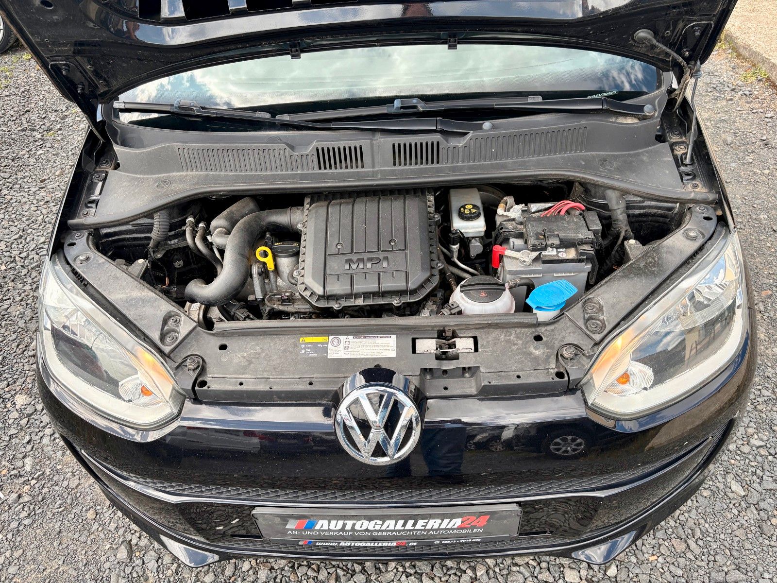 Fahrzeugabbildung Volkswagen up! club up! Navi Klima TÜV 05/2027 Scheckheft