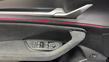 Skoda Kodiaq 2.0 TDI 4x4 Sportline Pano AHK 7-Sitze