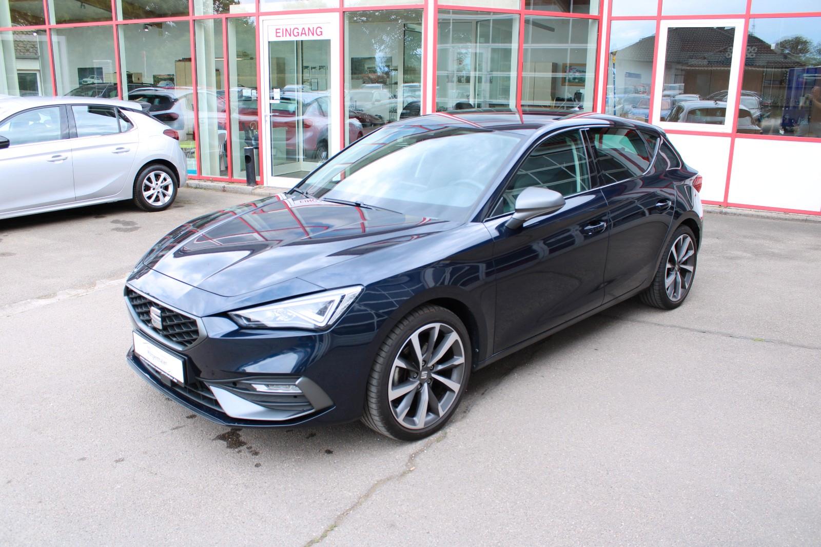 Seat Leon 1.5 eTSI DSG FR, Leder schwarz, AHK, Kamera