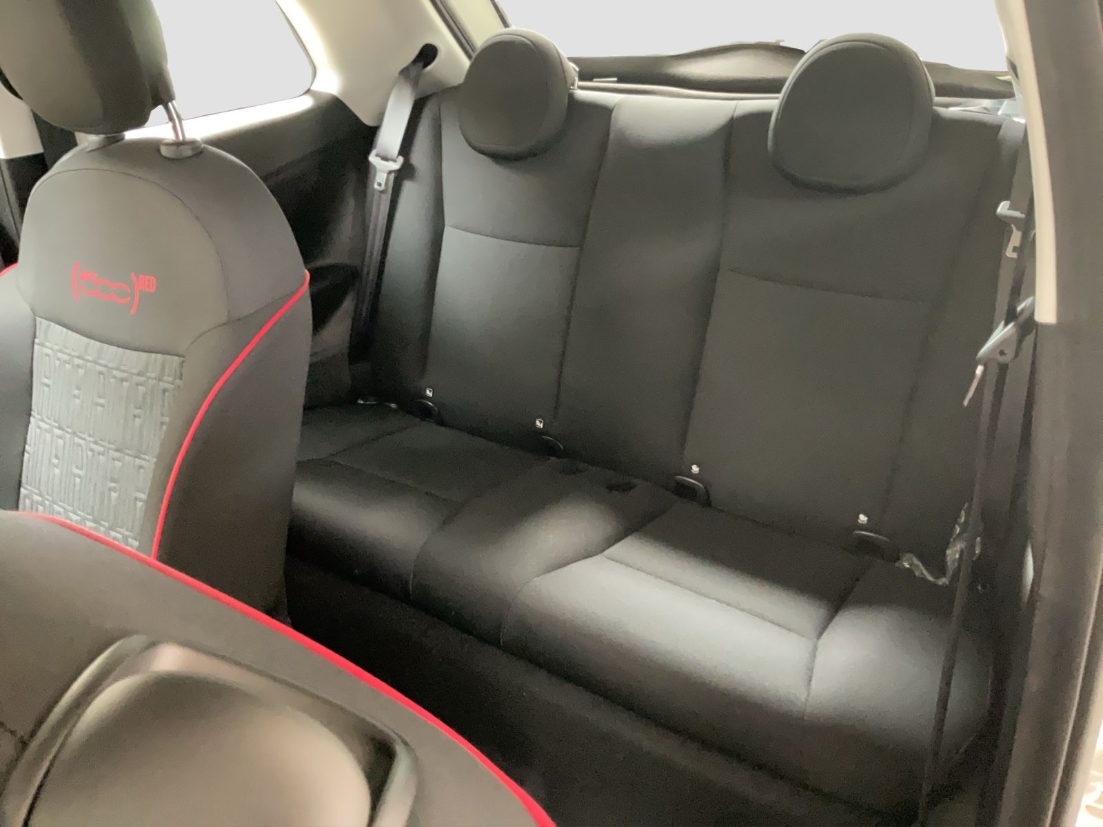 Fahrzeugabbildung Fiat 500e