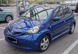 Toyota Aygo Blue, aus 1. Hand, Privatverkauf - : Privatverkauf