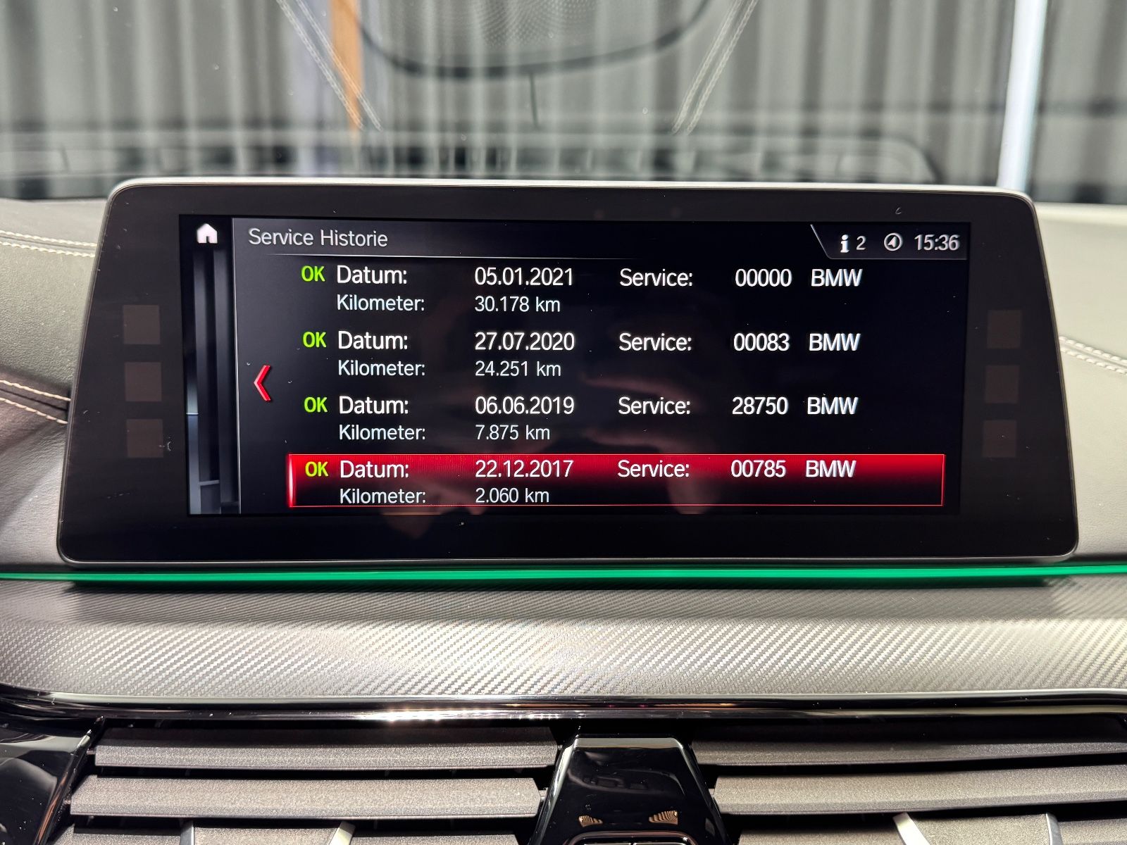 Fahrzeugabbildung BMW M5 LIM|BOWERS|TV|KERAMIK|INDIVIDUAL|VOLL