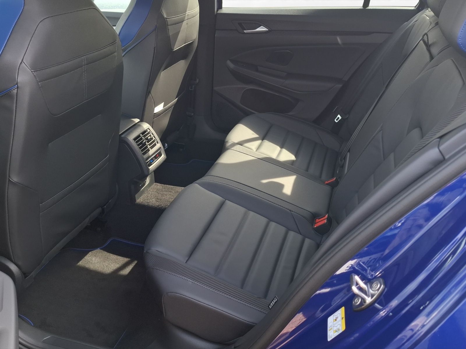 Volkswagen Golf Variant R 333 PS DSG | Ahzv. | NAVI uvm. imagem 3