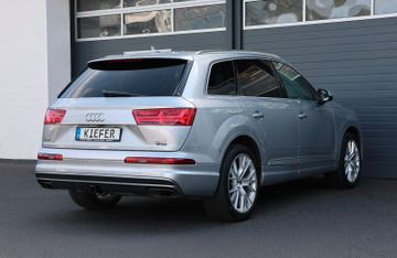 Audi Q7 - 8