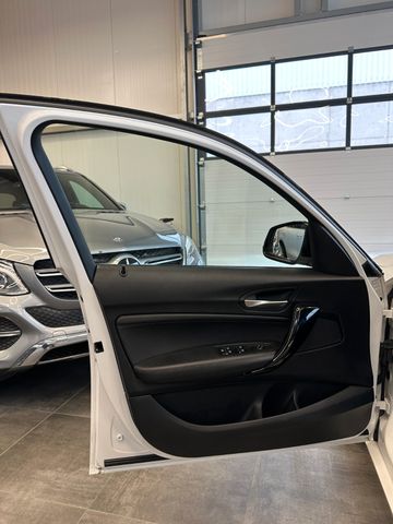 BMW 118 i Edition Sport Line Shad*LED*Navi*Leder*