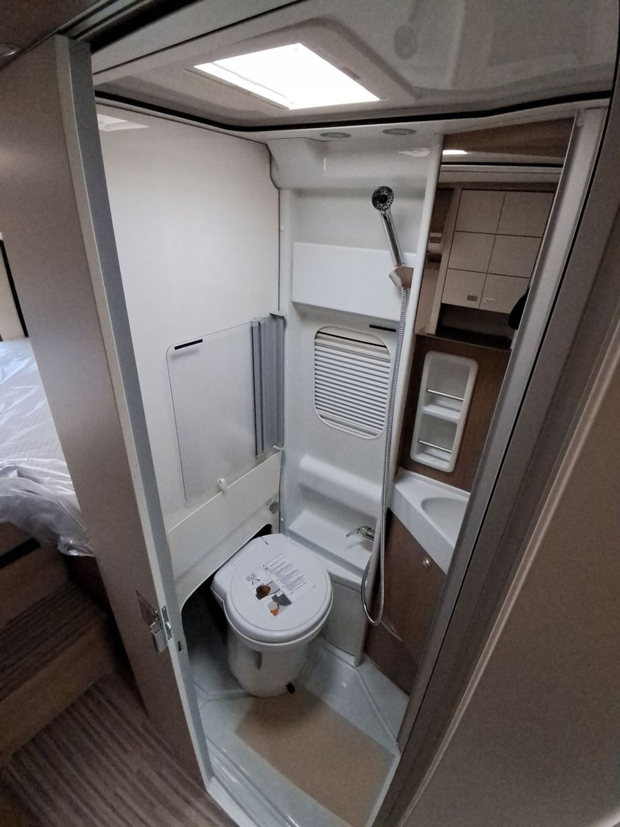 Fahrzeugabbildung Malibu Van diversity 640 LE K GT Klimaauto, Radio DAB