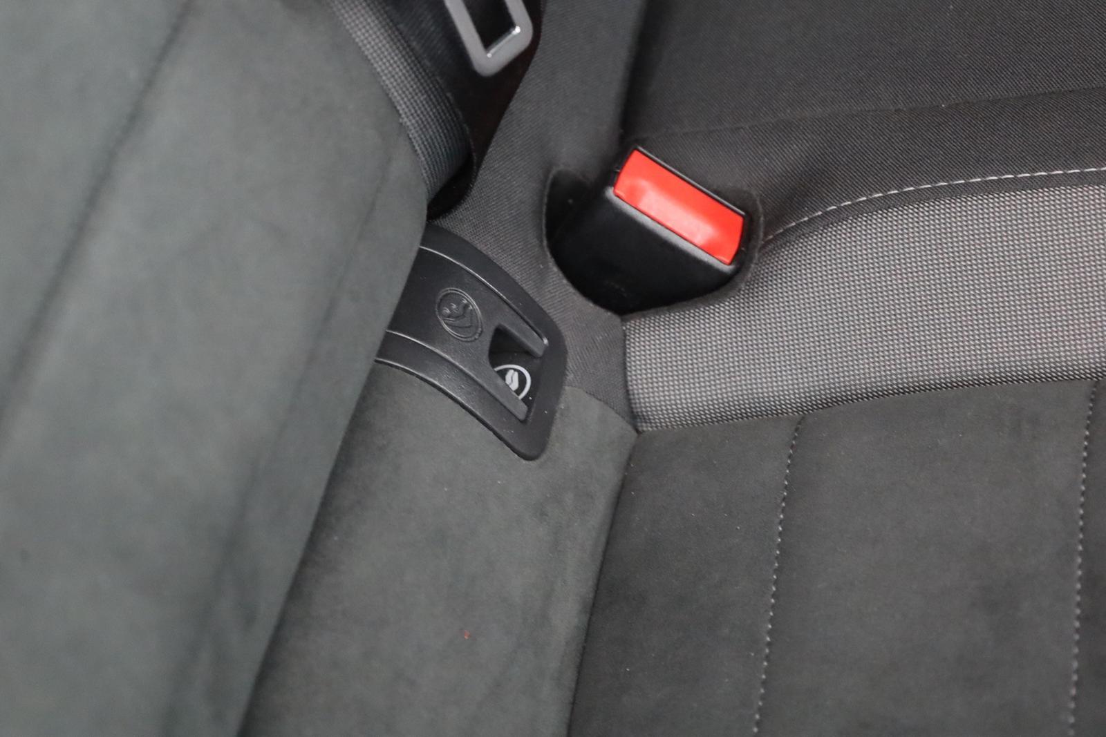 Volkswagen Golf VII 1.4 TSI Highline LED Navi Sitzheizung