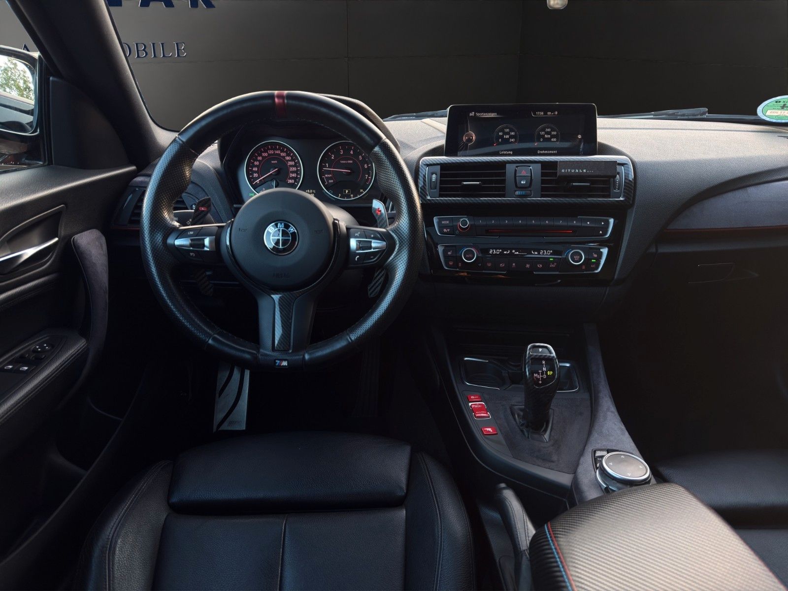 Fahrzeugabbildung BMW M235*Special-Umbau*xDrive*Schiebedach*Vollleder