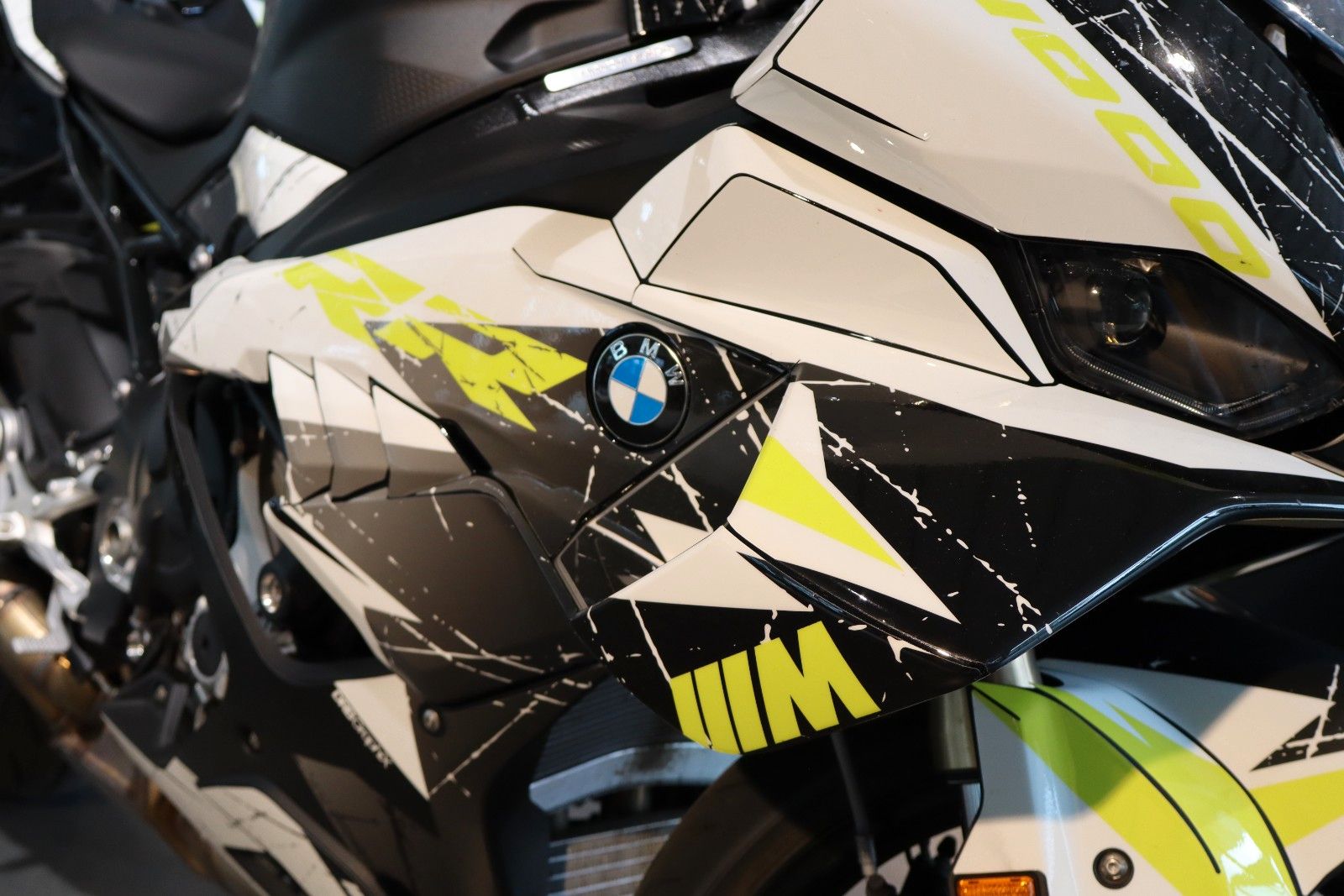 Fahrzeugabbildung BMW S 1000 RR mit Graphic Kit