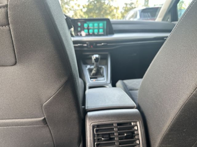 Golf VIII Variant 2.0 TDI Life NAVI LED 16 ALU S
