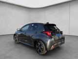 Toyota Yaris Hybrid Teamplayer *Comfort Paket*Smart Key - Toyota Yaris mit Benzin-Antrieb: Limousine