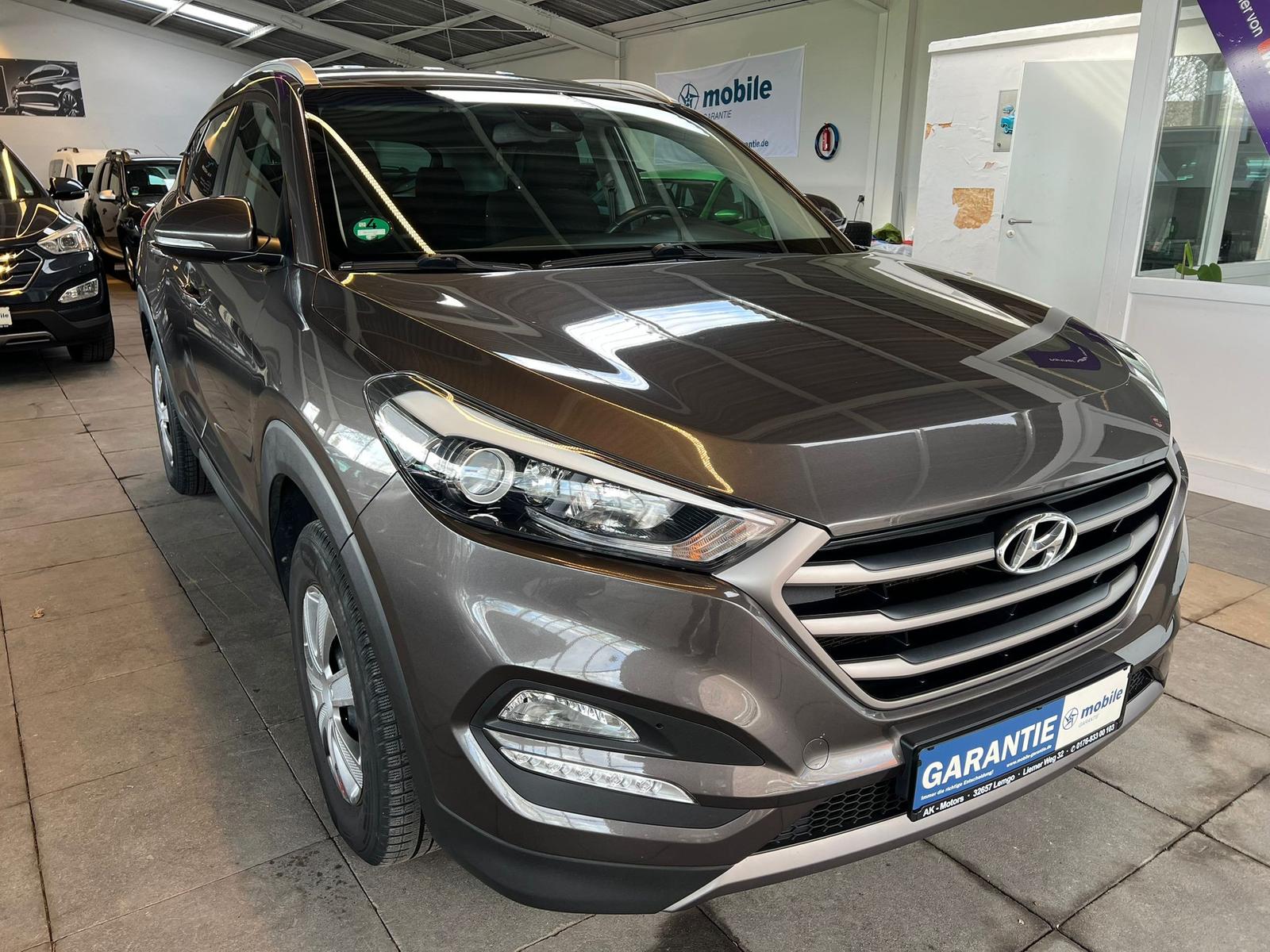 Hyundai Tucson blue Intro Edition