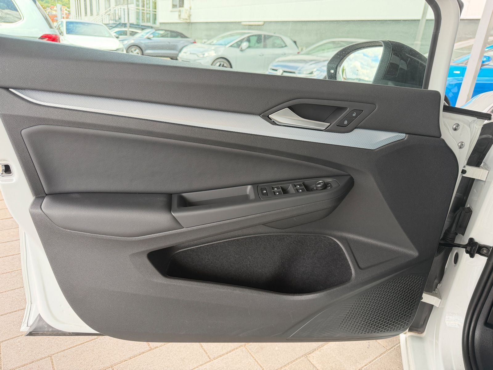 Volkswagen Golf - Bild 11