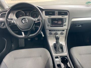 Volkswagen Golf - 7
