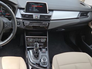 BMW 216 Active Tourer - 11