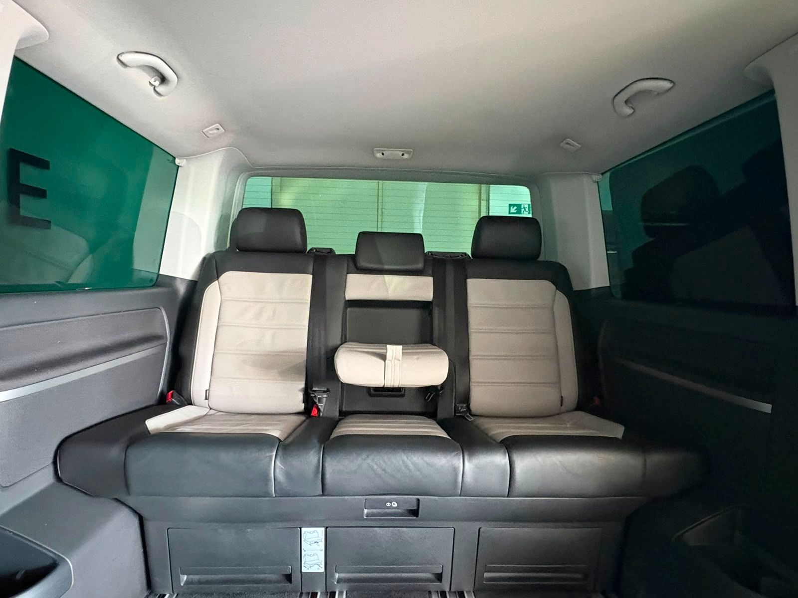Volkswagen T6 Multivan EDITION LEDER AHK STHZG CAM DYN LED foto 16