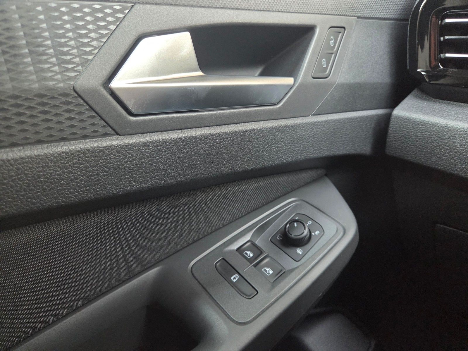 Volkswagen Caddy Maxi - Bild 14