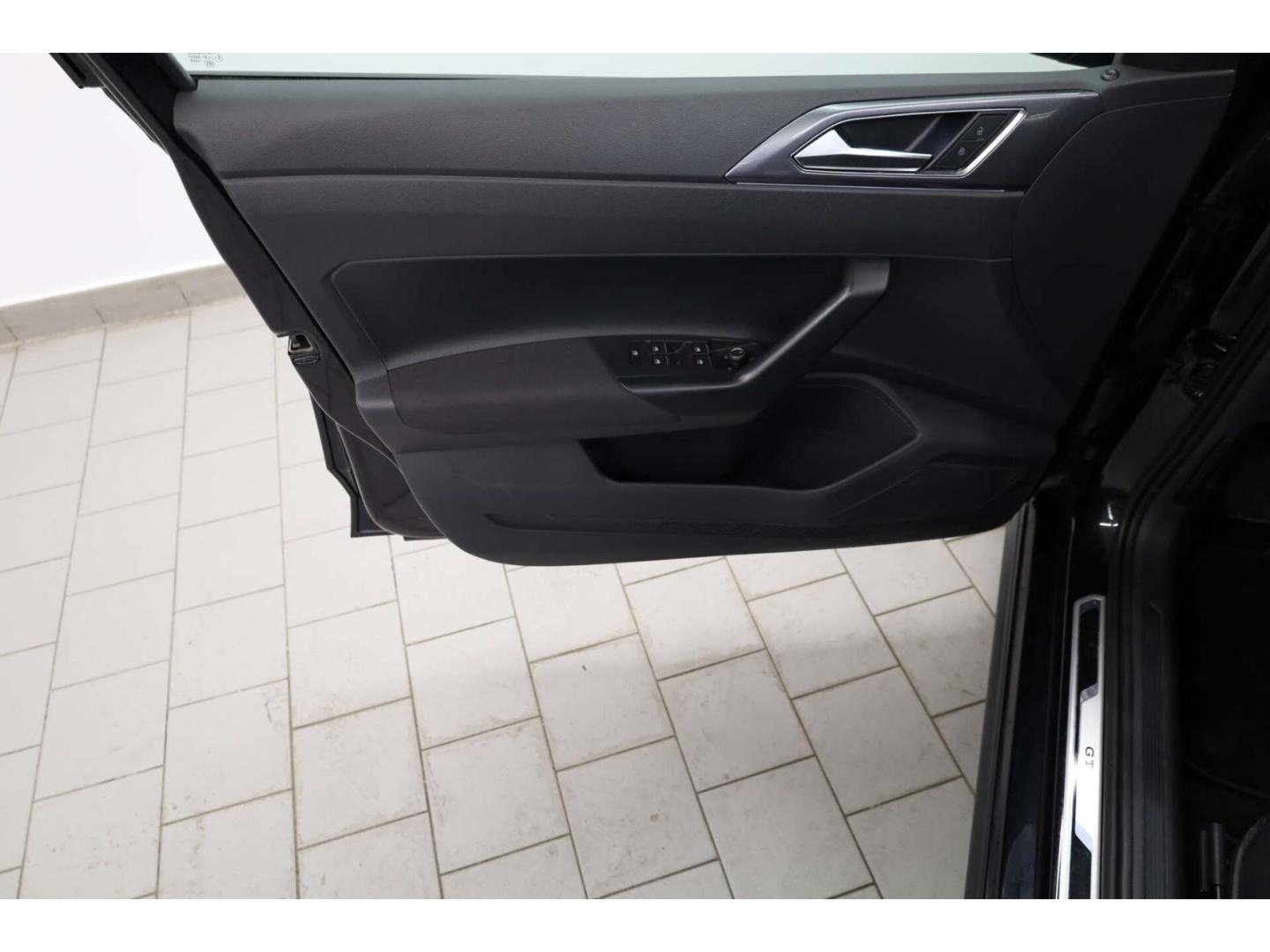 Volkswagen Polo GTI 2.0 TSI DSG NAV/LED/ACC/RFK/18''/Kamera, миниатюра 14