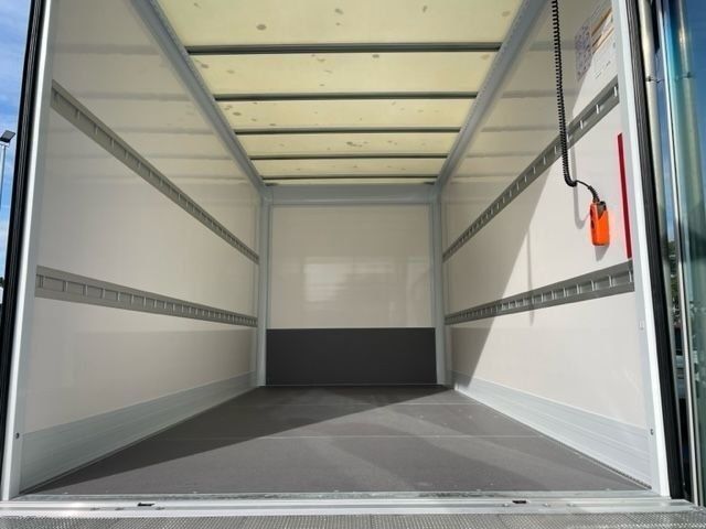 Fahrzeugabbildung Ford Transit L4 Einzelkabine Koffer GJR Ladebordwand