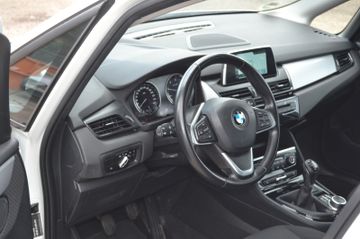 BMW 218 Active Tourer - 10