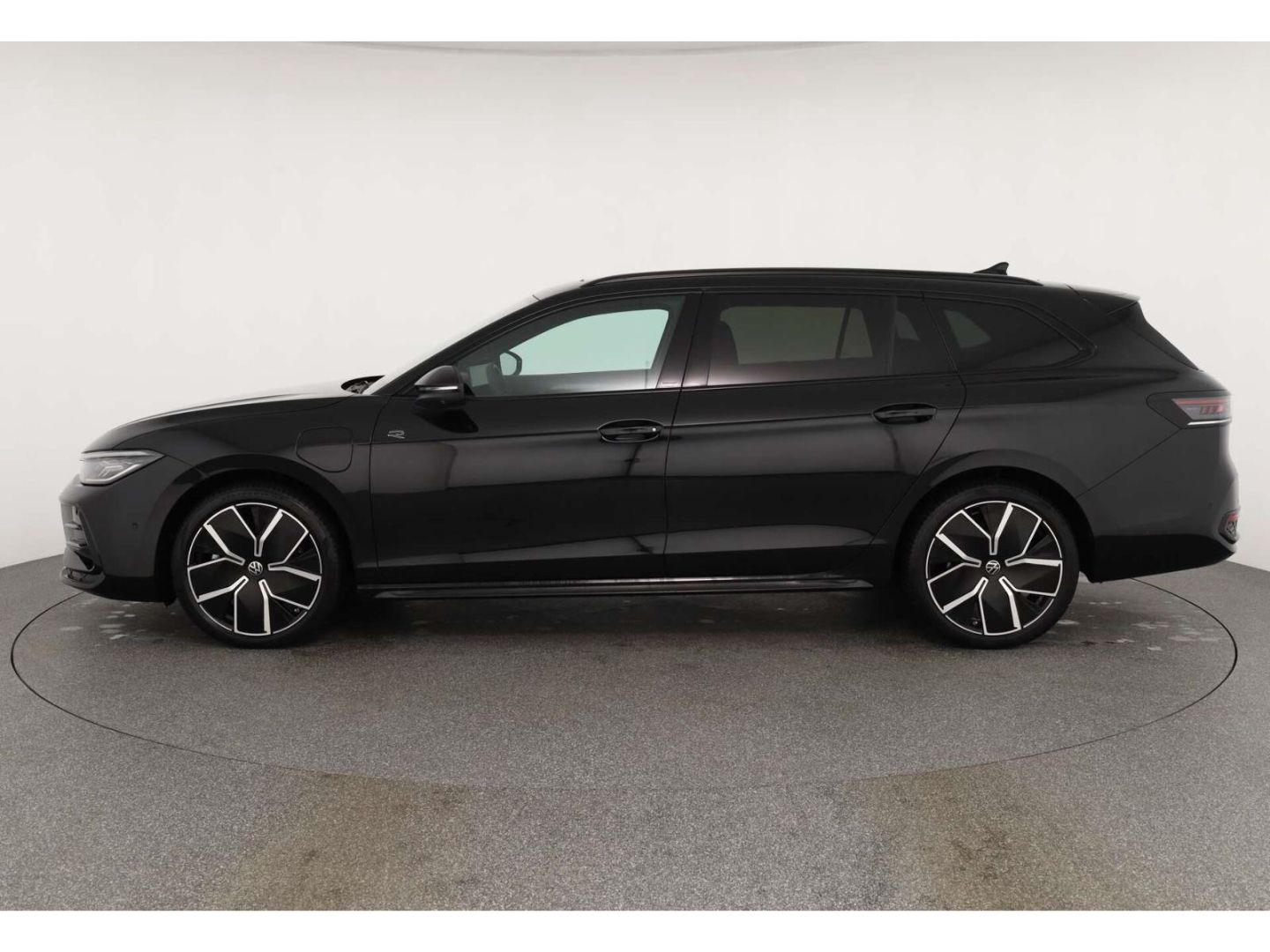 Volkswagen Passat - Bild 6