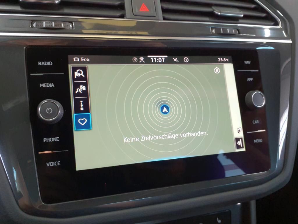 Volkswagen Tiguan Elegance 1.4TSI eHybrid 180kW AHK*PDC*RFK