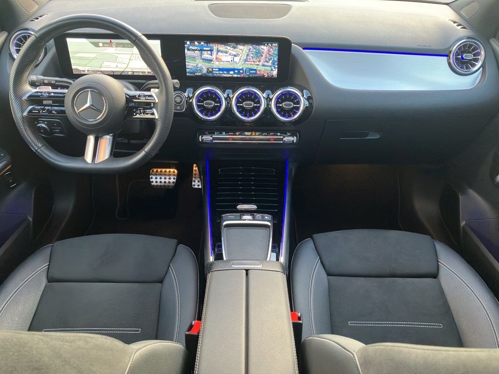 Fahrzeugabbildung Mercedes-Benz GLA 220 d 4M AMG*NIGHT*AHK*PANO*DISTR*MEMO*360°