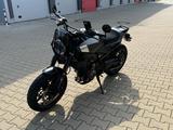 Husqvarna Svartpilen 801 Black Edition , Umbau - Voll