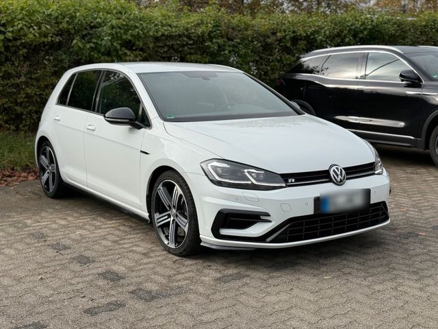 Volkswagen Golf 7.5 R 310ps Facelift