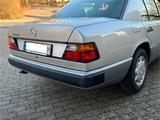 Mercedes-Benz E 280 280 E  113.500 km - Mercedes-Benz E 280 von privat