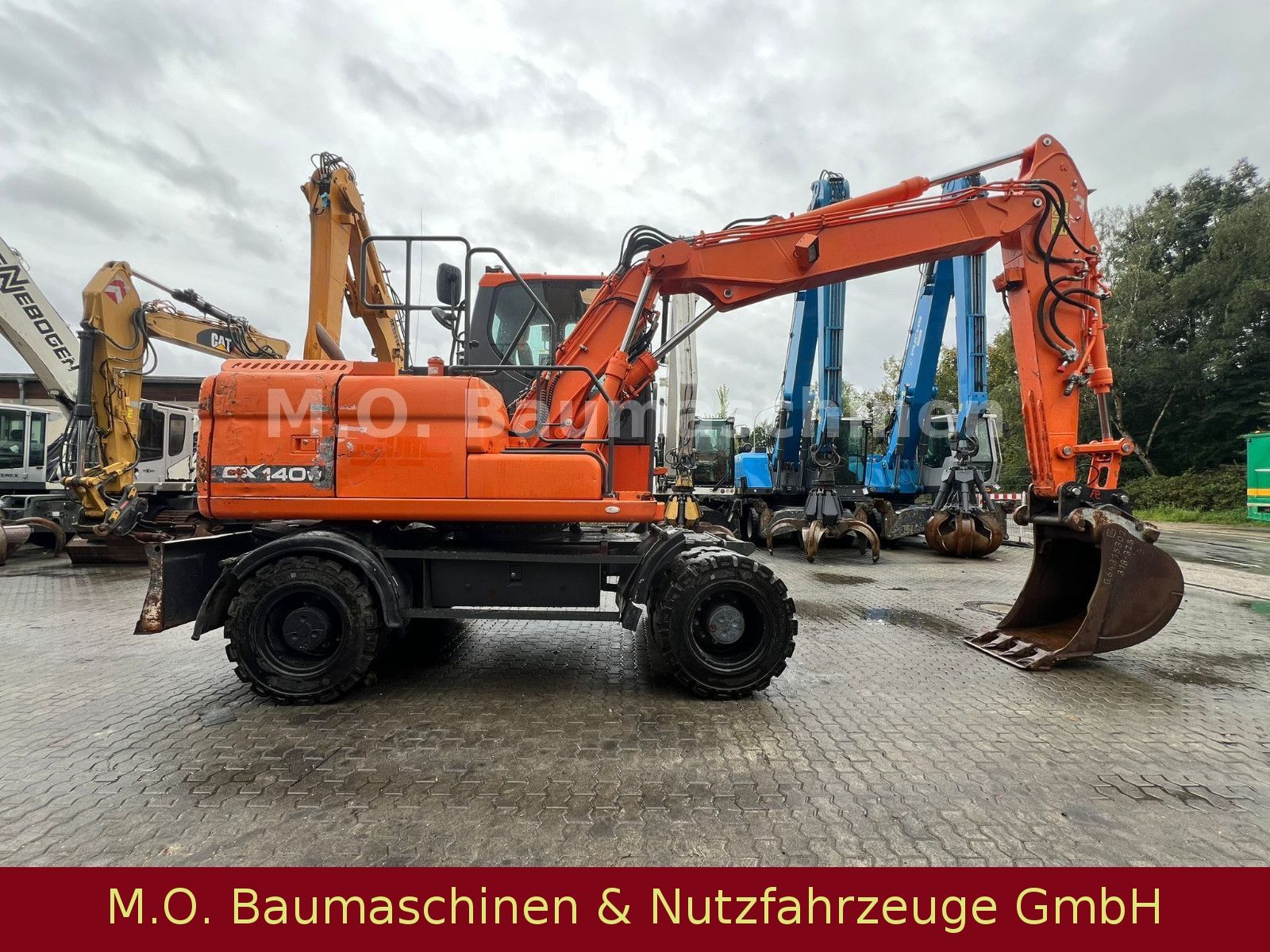 Fahrzeugabbildung Doosan DX 140W-3/Umschlagbagger/Vollgummibagger