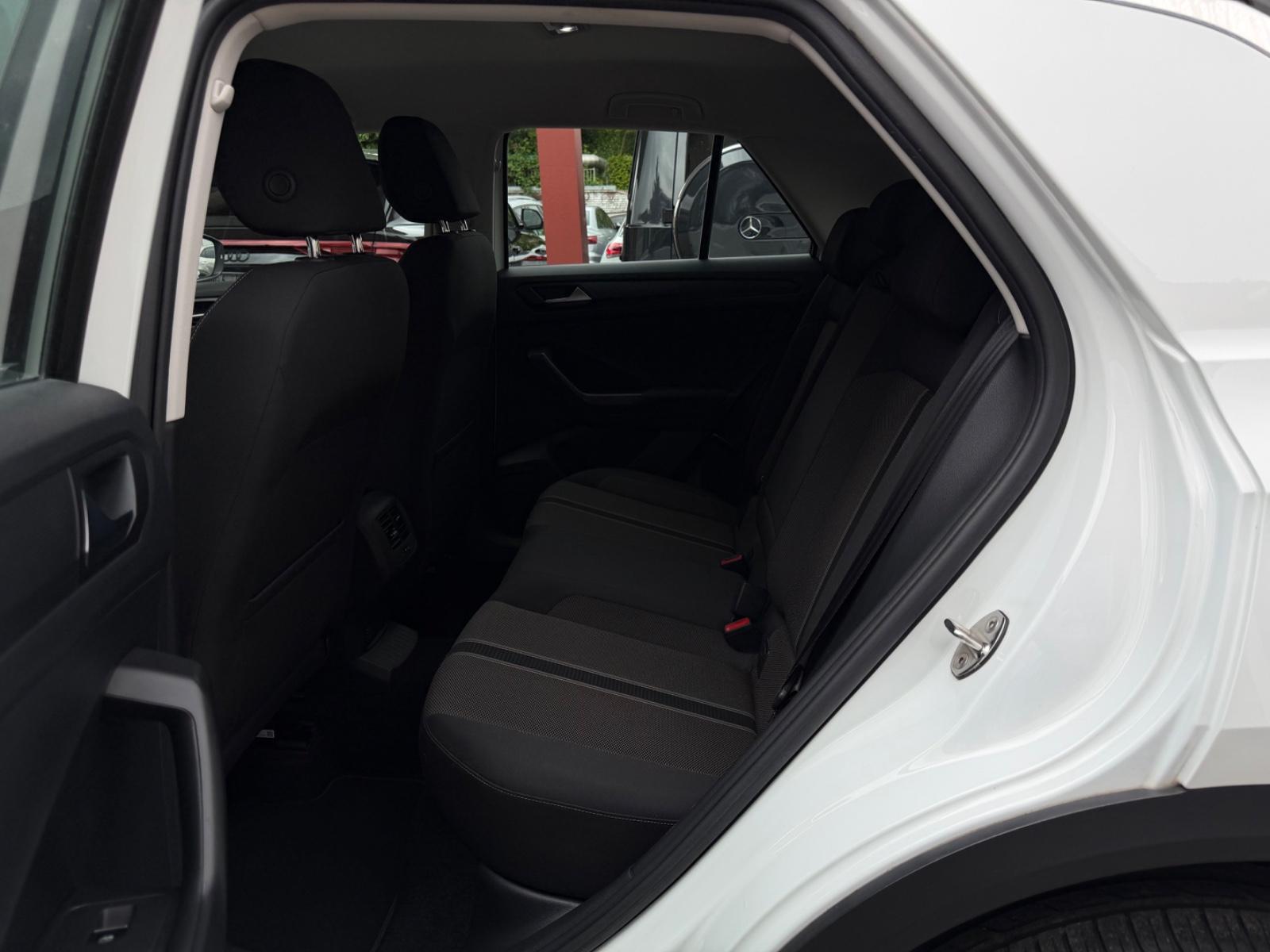 Volkswagen T-Roc Style*R-KAM*AHK*APPLE-CAR*ALU